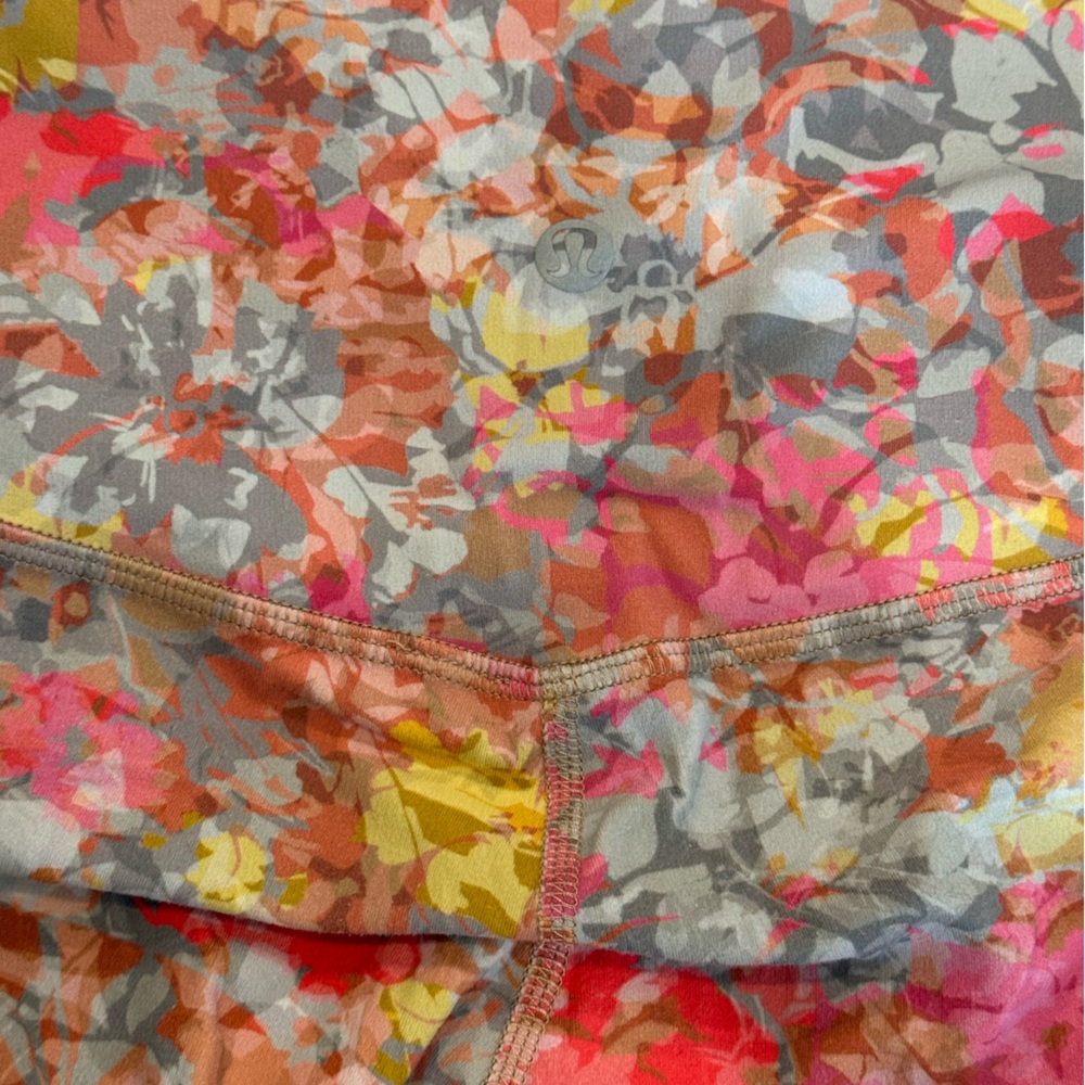 Lululemon Align Pant-Inflorescence Multi-28" inseam-Size 6 - Picture 10 of 11